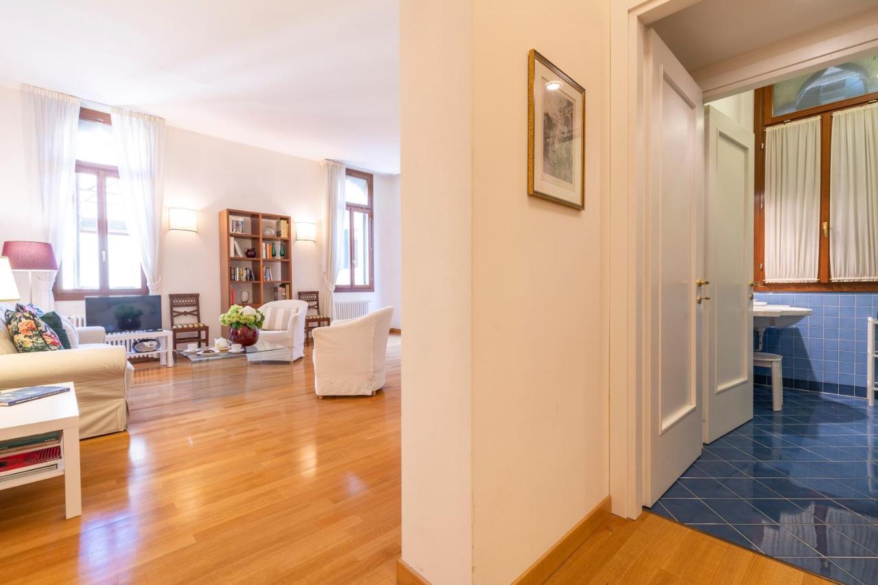 Ca Jole San Marco Apartment M02704210223 Венеція Екстер'єр фото